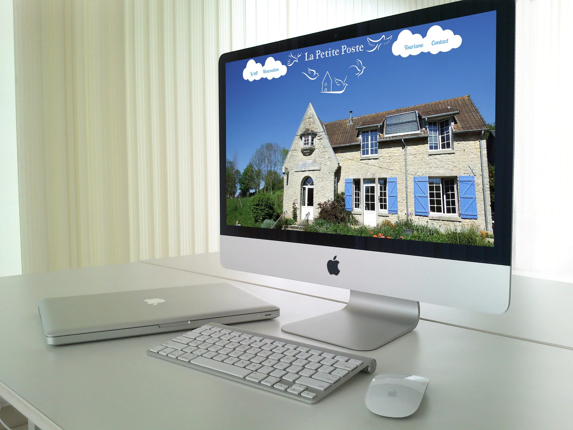 mockup site LaPetitePoste by CITIZEN